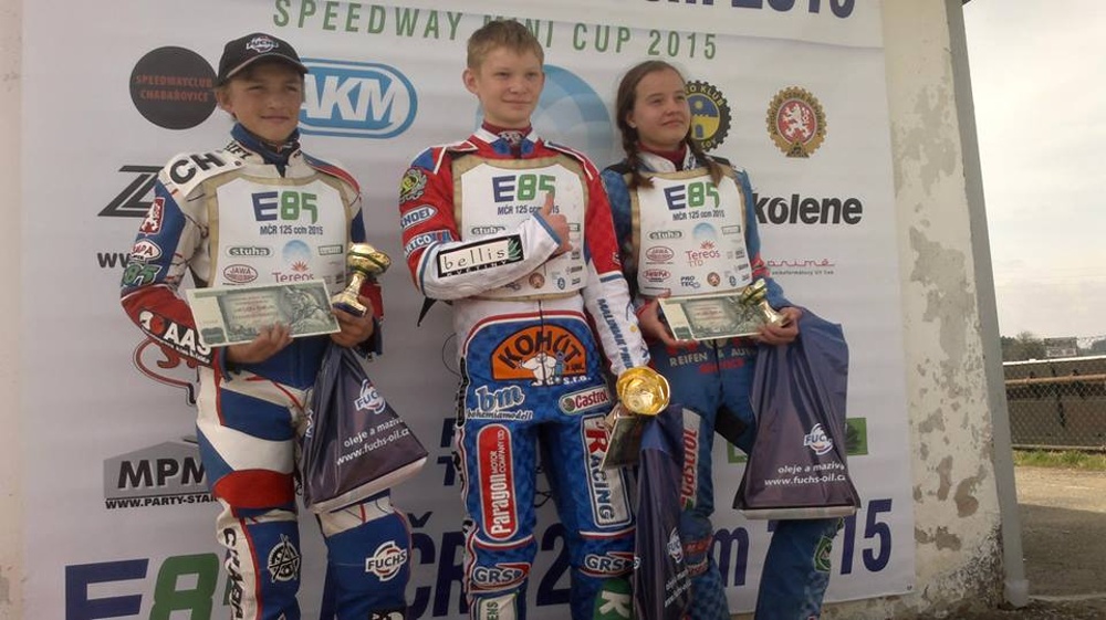 Nejlepší trio z Divišova: zleva Filip Šifalda, Petr Chlupáč a Sindy Weber