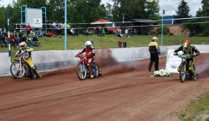 Symbolický start v podání Zdeňka Holuba, Adama Fencla a Richarda Geyera