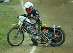 Pavel Kuchař musel bohužel v půlce závodu odstoupit po problémech s motorem