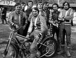 V sedmdesátých letech dokázaly RH Praha v extralize porazit Slaný, Plzeň a Pardubice, avšak mistrovský titul jí sebrali jen Pardubičané v sezóně 1978