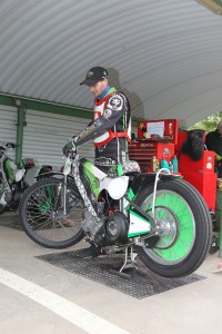 Tomáš Suchánek se ve druhé půli dokonale trefil do nastavení motocyklu