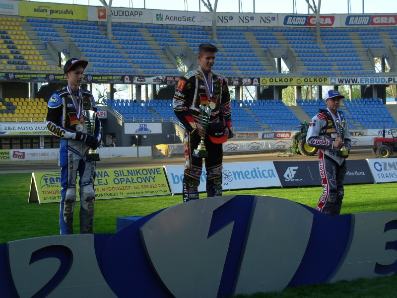 Zlatá trofej 125 ccm: Lukase Wegener, Tim Wunderer a Karol Zupinski