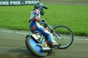 Lukáš Vinter se dnes vrátil na ovály po zranění