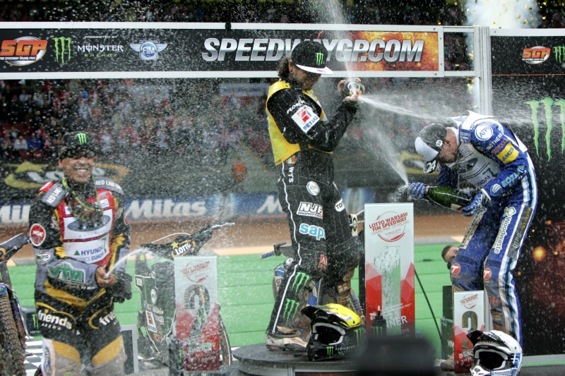 Greg Hancock, Tai Woffinden a Matej Žagar na stupních vítězů