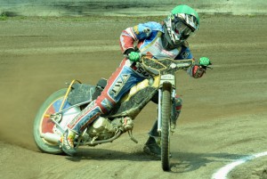 Filip Šifalda na cestě za vítězstvím v rozjížďce s číslem jedna