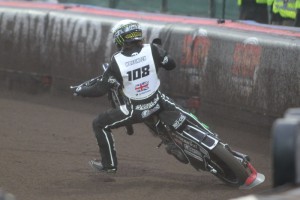 Tai Woffinden se zachránil, až když předjel českého mistra