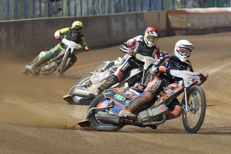 Finále zatím vede Max Fricke před Dimitri Bergem, Patrickem Hansenem a Jackem Holderem