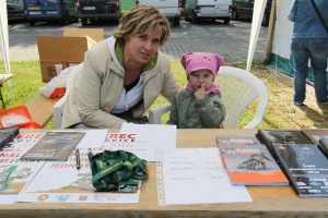 V květnu - jako kupříkladu při loňksém mistrovství Evropy v Liberci - již bývá prakticky celý náklad ročenek rozebrán