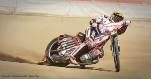 Zdeněk Holub musel nakonec narychlo přeskakovat na druhý motocykl