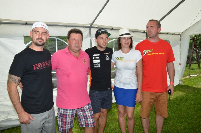 Jiří Chalupný (zcela vpravo) odvedl kus poctivé práce