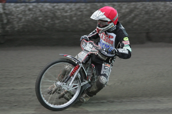 Se třinácti body z pěti jízd byl Adrian Rymel nejúspěšnější individualitou dnešního závodu.