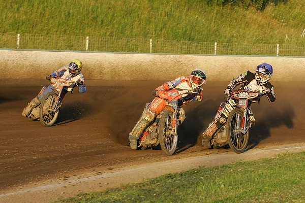 Zleva Michael Hádek, Filip Šitera a Adrian Rymel.