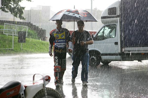 Déš zmařil pokračování juniorských družstev.