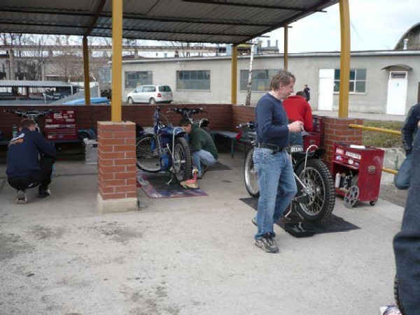 Ruch v pražských boxech.