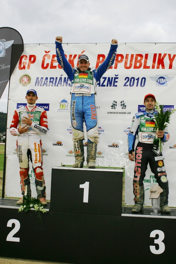 Andy Appleton, Stephan Katt a Herbert Rudolph na stupních vítězů.