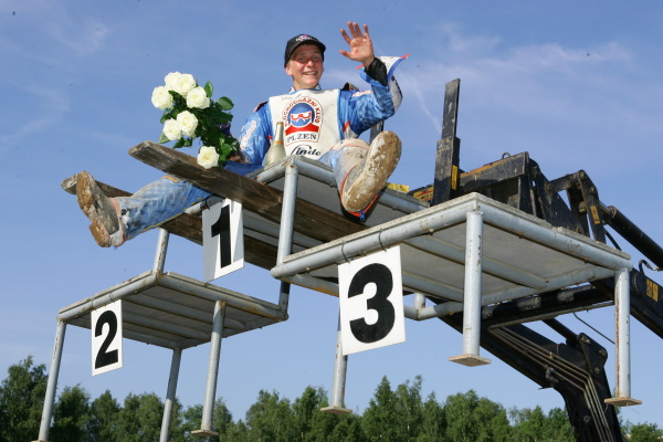 První individuální titul přišel v českých devatenáctkách v Liberci.