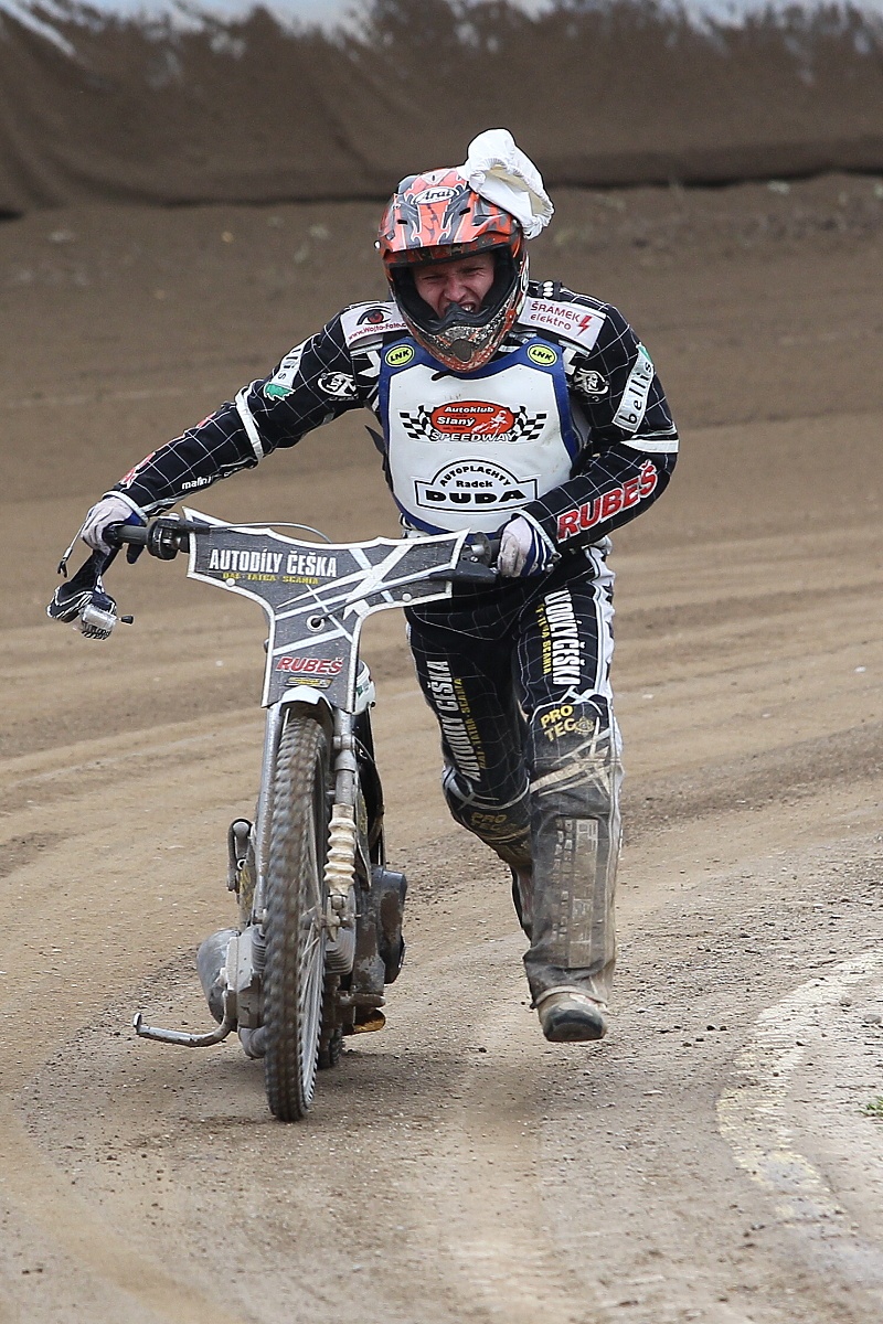 Roman Čejka zachránil Slanému bod, avšak nikoliv vítězství.