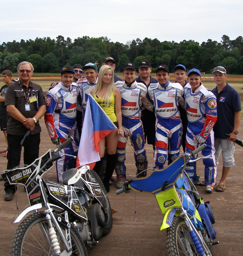 S juniorským národním týmem získal opět evropský bronz.