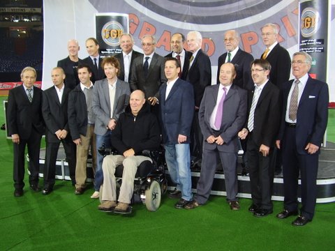 Mistři světa: Rickardson, Nielsen, Oto, Ipolito, Maitre, Fundin, Knutsson, Olsen, dole Müller, N.Pedersen, Hancock, Crump, Johnson, Ermolenko, Peter Collins, Gundersen, Freddie Williams.